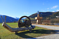 Aussichtsturm und Holzschnecke zum Rasten